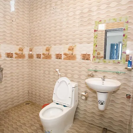 Nam Anh Hotel Phong Nha Exterior photo