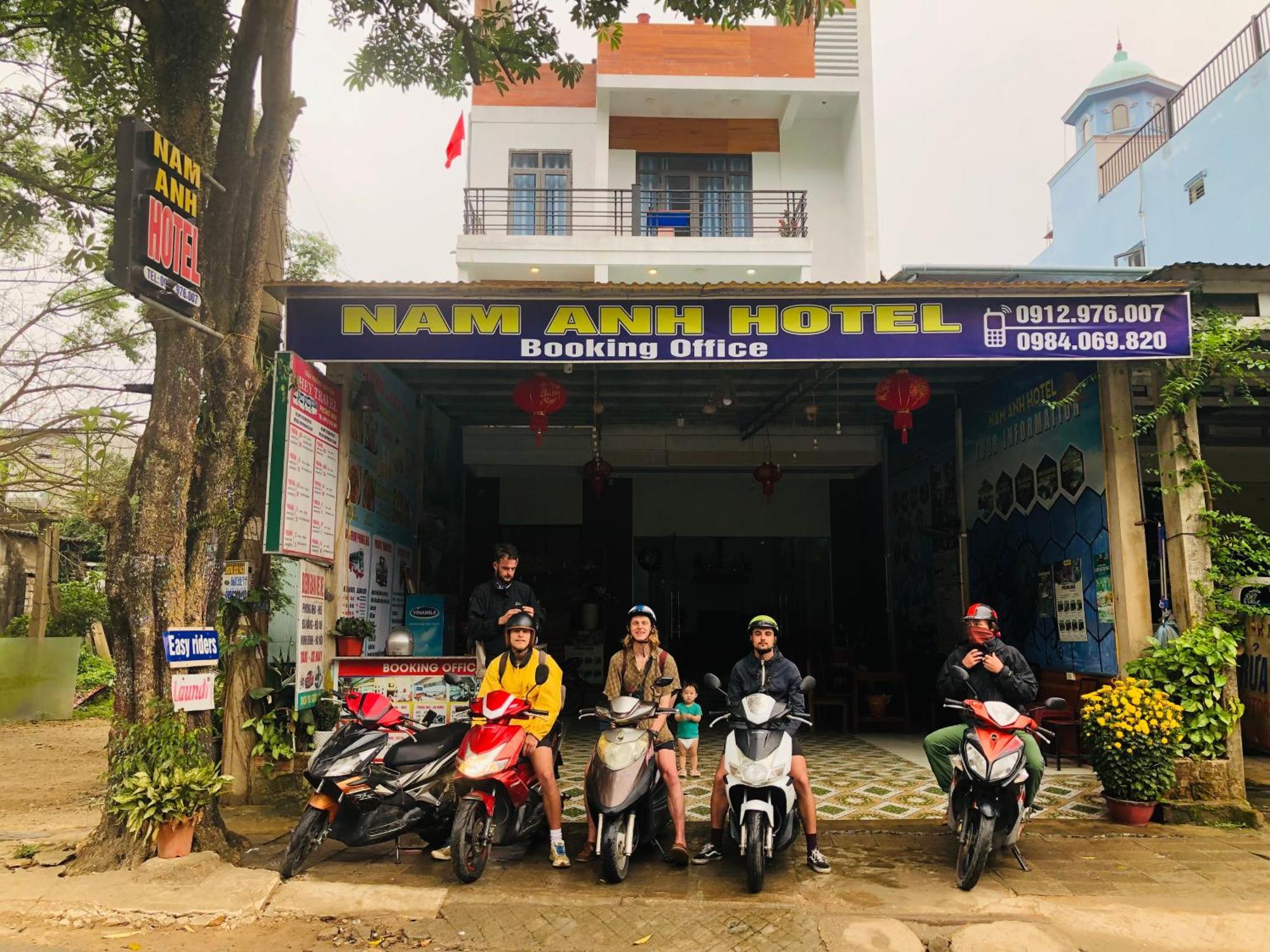 Nam Anh Phong Nha